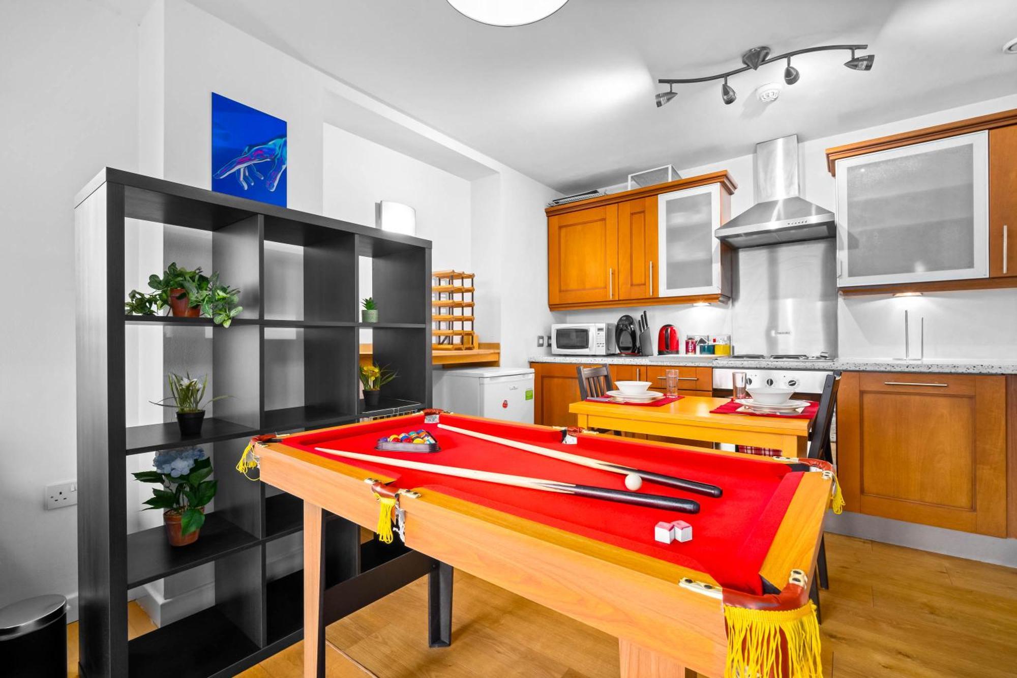 Central Flat Pool Table Balcony Σέφιλντ Εξωτερικό φωτογραφία